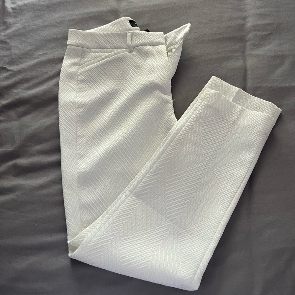 White House Black Market Textured White Pants